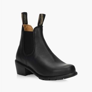 Blundstone - Black Heeled Boots - Women’s Series Heel 1671